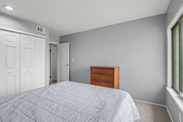 1225 S Maple Road 307, Ann Arbor, MI 48103