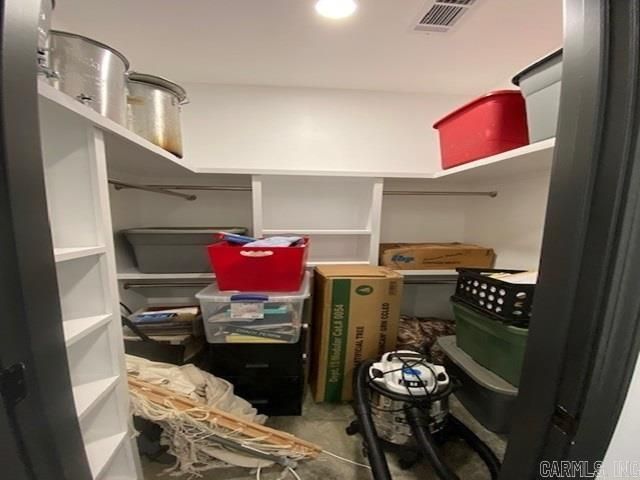 12 Lake View Lane, Nashville, AR 71852