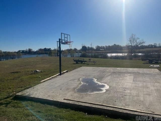 12 Lake View Lane, Nashville, AR 71852