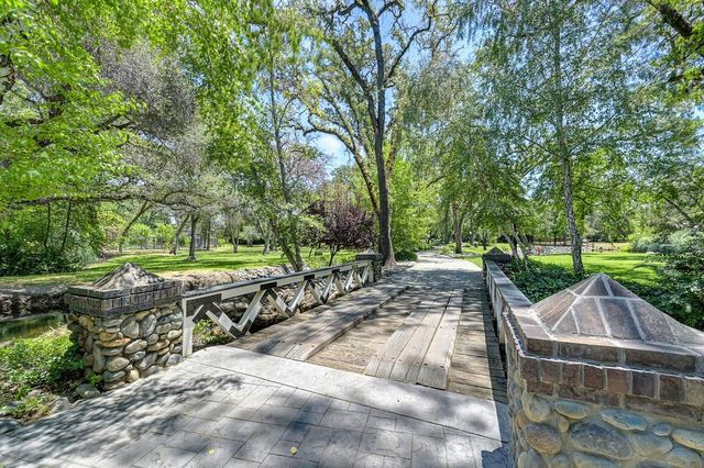 8500 Moss Ct, Granite Bay, CA 95746