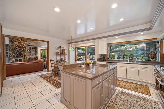 8500 Moss Ct, Granite Bay, CA 95746