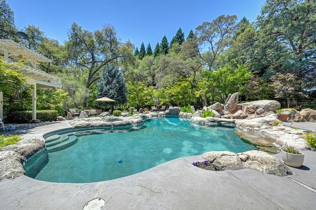 8500 Moss Ct, Granite Bay, CA 95746