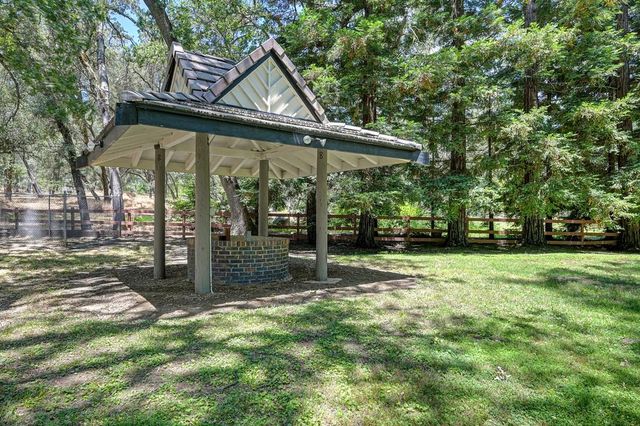 8500 Moss Ct, Granite Bay, CA 95746