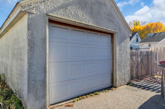 1779 Orange Avenue E, Saint Paul, MN 55119