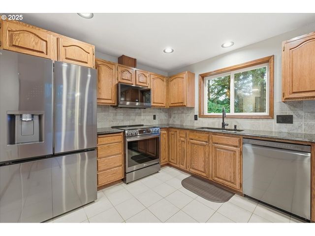 18613 Ne HOOPER WOLLAM Rd, Amboy, WA 98601