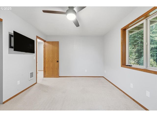 18613 Ne HOOPER WOLLAM Rd, Amboy, WA 98601