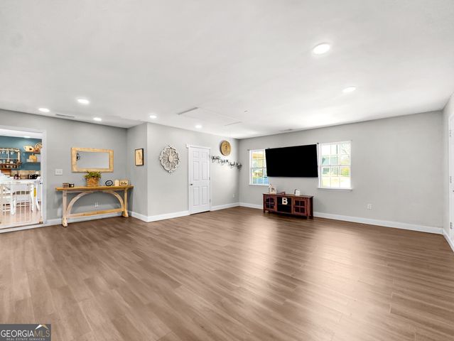 182 Bonnies Way, Jenkinsburg, GA 30234