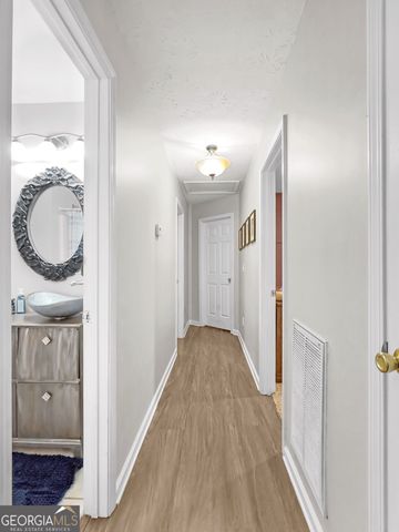 182 Bonnies Way, Jenkinsburg, GA 30234