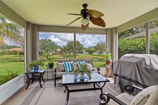 1450 11th Ln, Vero Beach, FL 32960