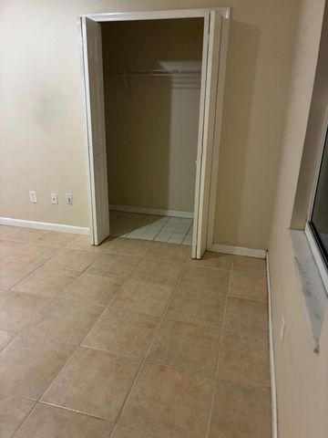 332 SE Majestic Terrace, Port St. Lucie, Port St Lucie, FL 34983