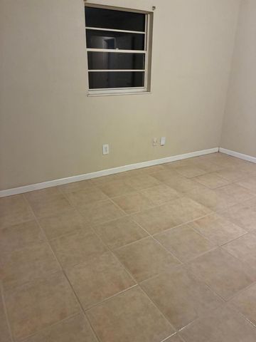 332 SE Majestic Terrace, Port St. Lucie, Port St Lucie, FL 34983