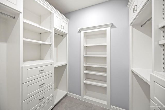 3313 Showboat Drive, Edinburg, TX 78541