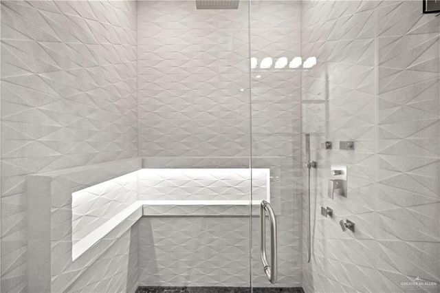 3313 Showboat Drive, Edinburg, TX 78541