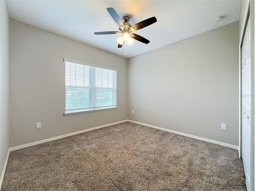 Image 40 of property listing at 1549 ASTORIA ARBOR LANE, Orlando, FL 32824