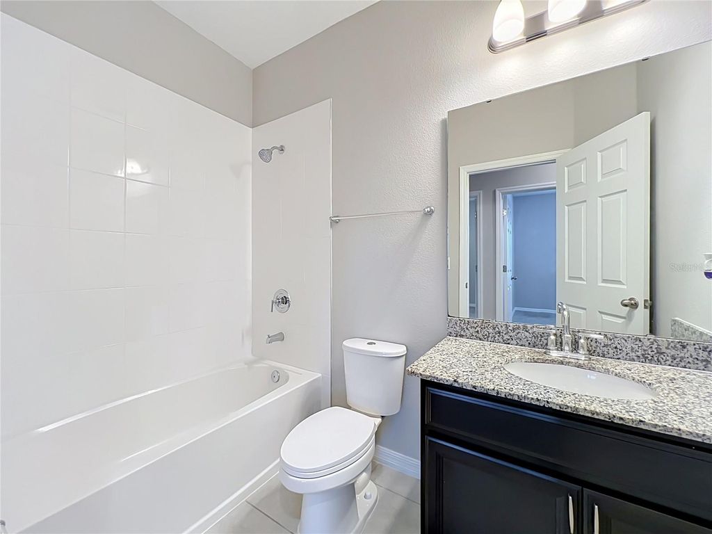 Image 43 of property listing at 1549 ASTORIA ARBOR LANE, Orlando, FL 32824