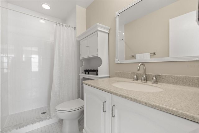 12668 CASTLE HILL DRIVE, Tampa, FL 33624