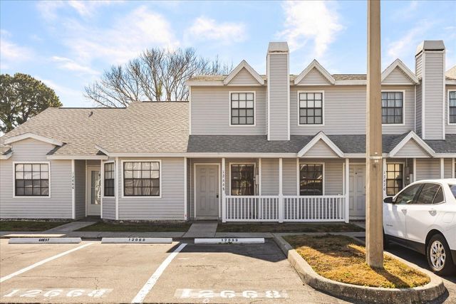 12668 CASTLE HILL DRIVE, Tampa, FL 33624