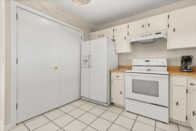 12668 CASTLE HILL DRIVE, Tampa, FL 33624