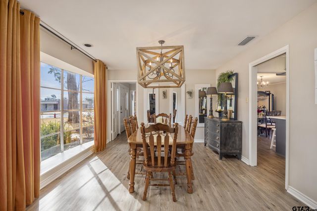 4031 Silverwood Dr., Tyler, TX 75701