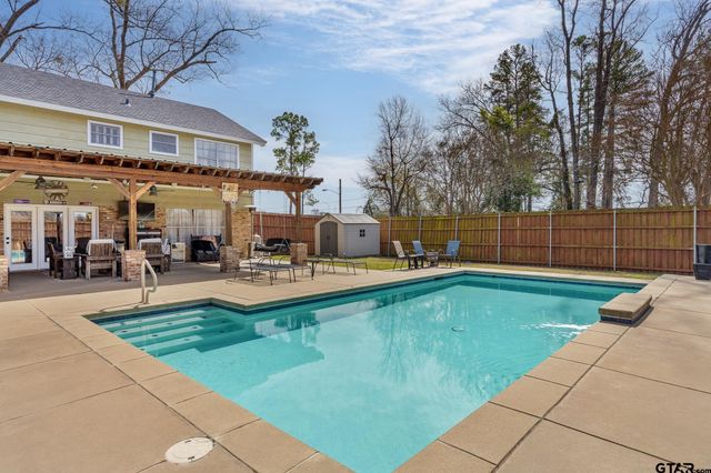 4031 Silverwood Dr., Tyler, TX 75701