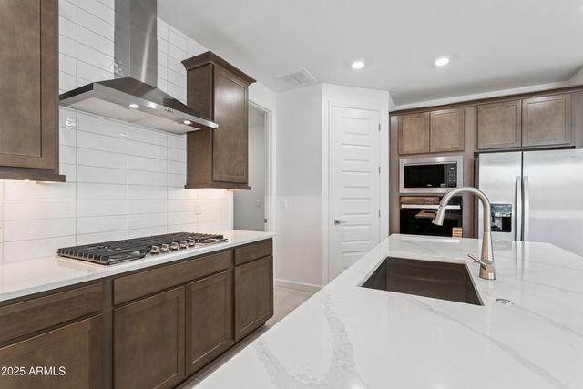 6991 W PINNACLE VISTA Drive, Peoria, AZ 85383