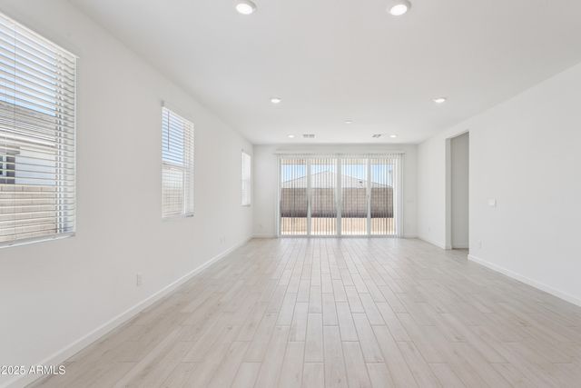 6991 W PINNACLE VISTA Drive, Peoria, AZ 85383