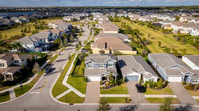 19199 Rolling Acres Road, Loxahatchee, FL 33470