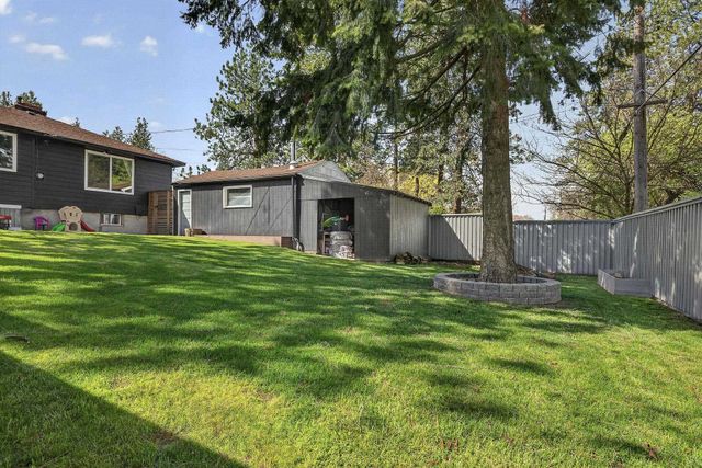 3917 E PRATT Ave, Spokane, WA 99202