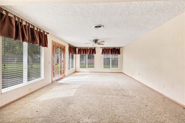 42325 Whittier Avenue, Hemet, CA 92544