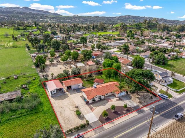 42325 Whittier Avenue, Hemet, CA 92544