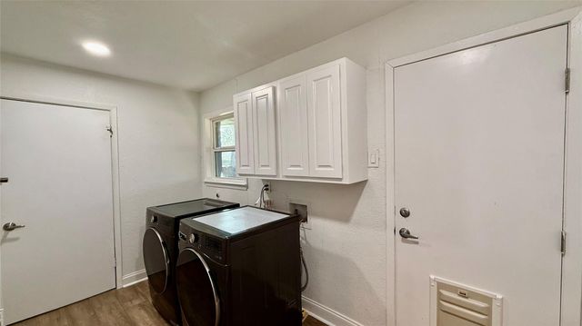 104 Fairlane DR, Round Rock, TX 78664