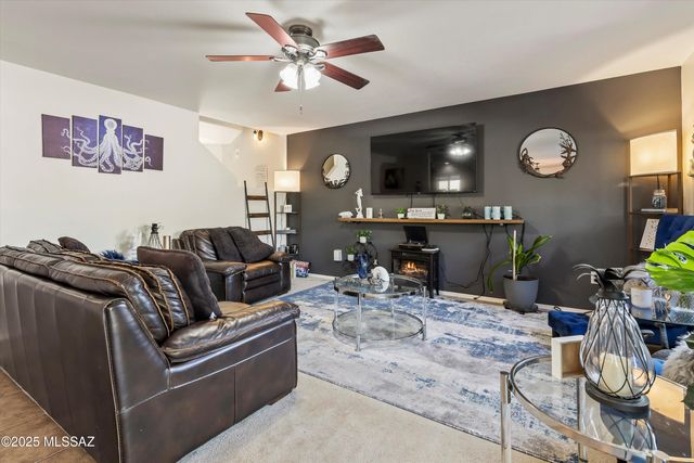 8002 Nautilus Drive, Tucson, AZ 85756