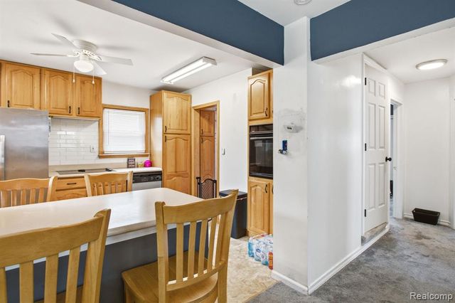 14802 Mulberry Street, Southgate, MI 48195