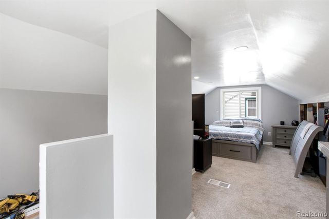 14802 Mulberry Street, Southgate, MI 48195