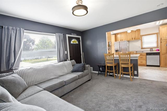 14802 Mulberry Street, Southgate, MI 48195