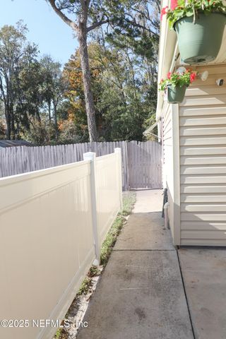 10326 DE PAUL Drive, Jacksonville, FL 32218