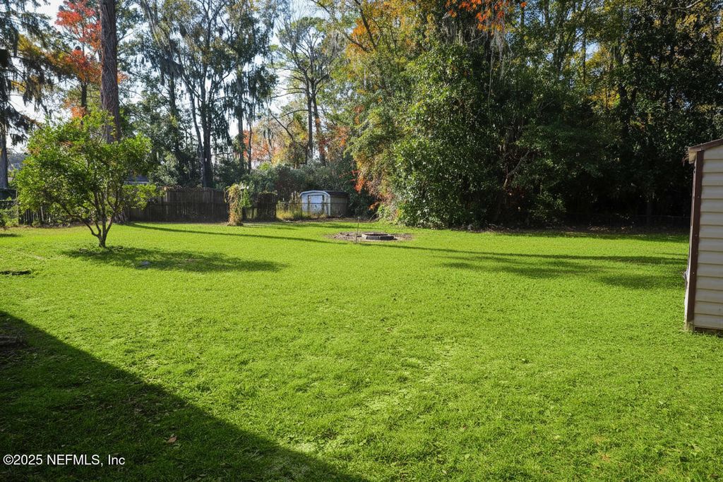 10326 DE PAUL Drive, Jacksonville, FL 32218