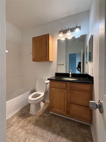 6121 METROWEST BOULEVARD 101, Orlando, FL 32835