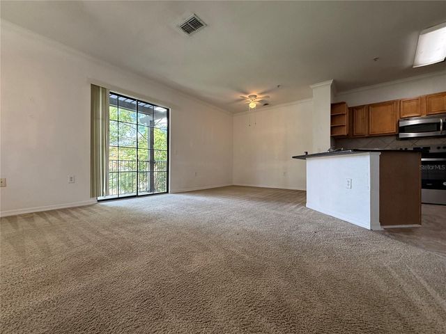 6121 METROWEST BOULEVARD 101, Orlando, FL 32835