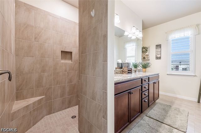 1509 NE 35th TER, Cape Coral, FL 33909