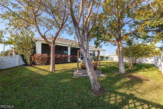 1509 NE 35th TER, Cape Coral, FL 33909