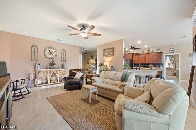 1509 NE 35th TER, Cape Coral, FL 33909