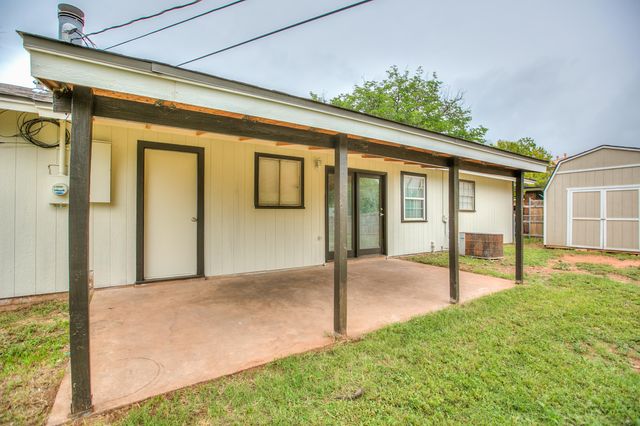 3523 S Oxford Drive, San Angelo, TX 76904