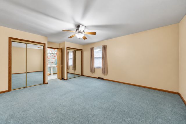 129 Oakview Drive, New Lenox, IL 60451