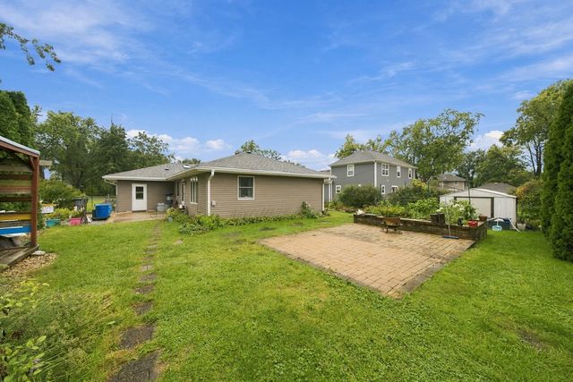 129 Oakview Drive, New Lenox, IL 60451