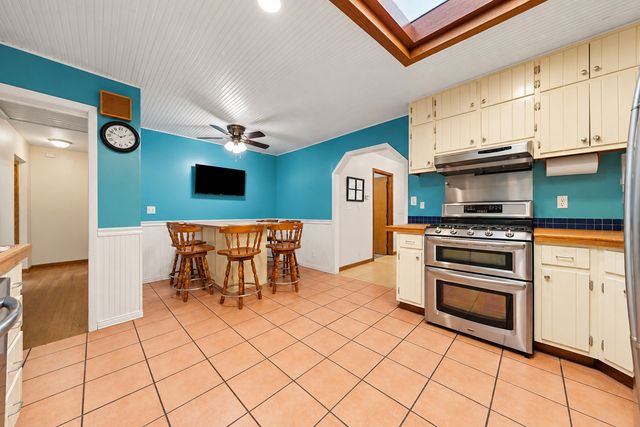 129 Oakview Drive, New Lenox, IL 60451