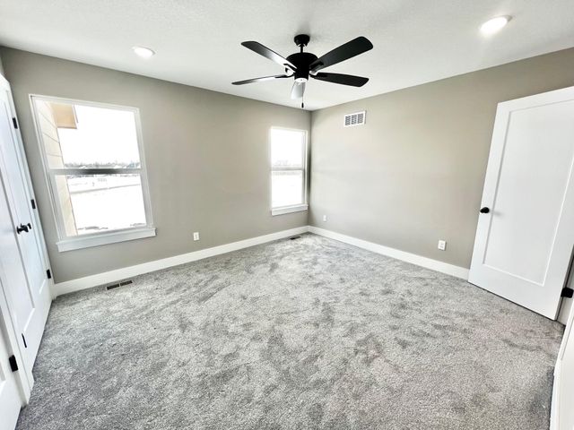 2267 S Chateau, Wichita, KS 67207