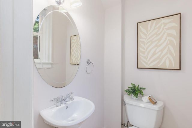 3514 34TH ST NW, Washington, DC 20008