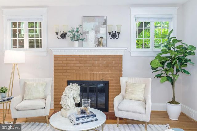 3514 34TH ST NW, Washington, DC 20008