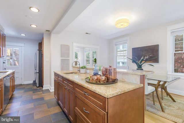 3514 34TH ST NW, Washington, DC 20008